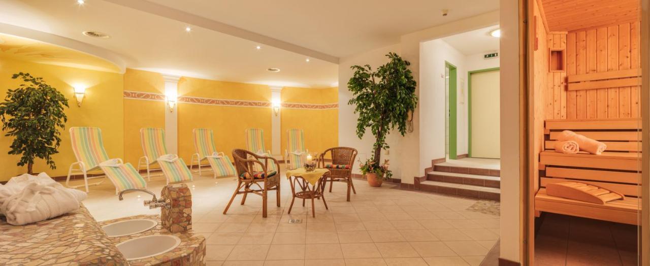 Hotel Albarella Fiss Exterior photo